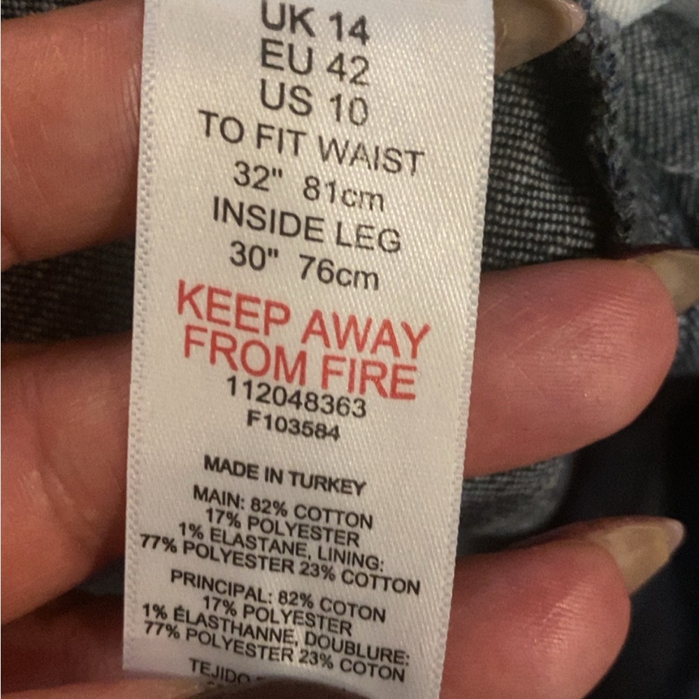 Topshop Y2K extreme wash flare jeans in indigo 32 - Picture 10 of 10